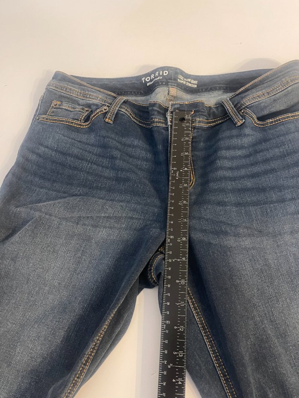 Torrid Luxe Slim Boot Super Stretch Jeans Size 16R Dark Wash - Picture 6 of 8